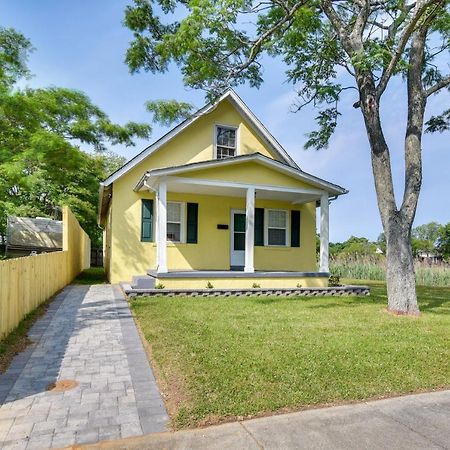 Charming Newport News Cottage Less Than 1 Mi To Ocean! 汉普顿 外观 照片