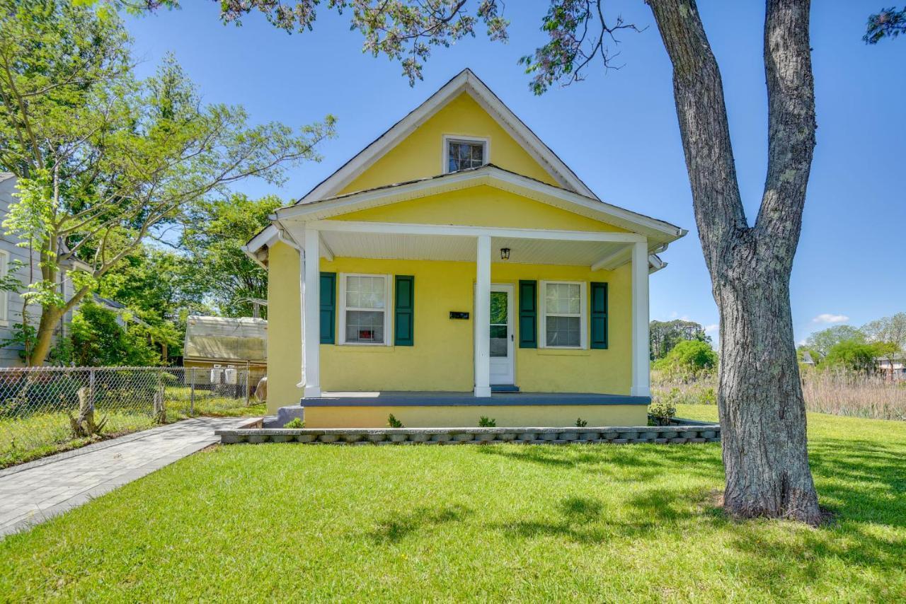 Charming Newport News Cottage Less Than 1 Mi To Ocean! 汉普顿 外观 照片