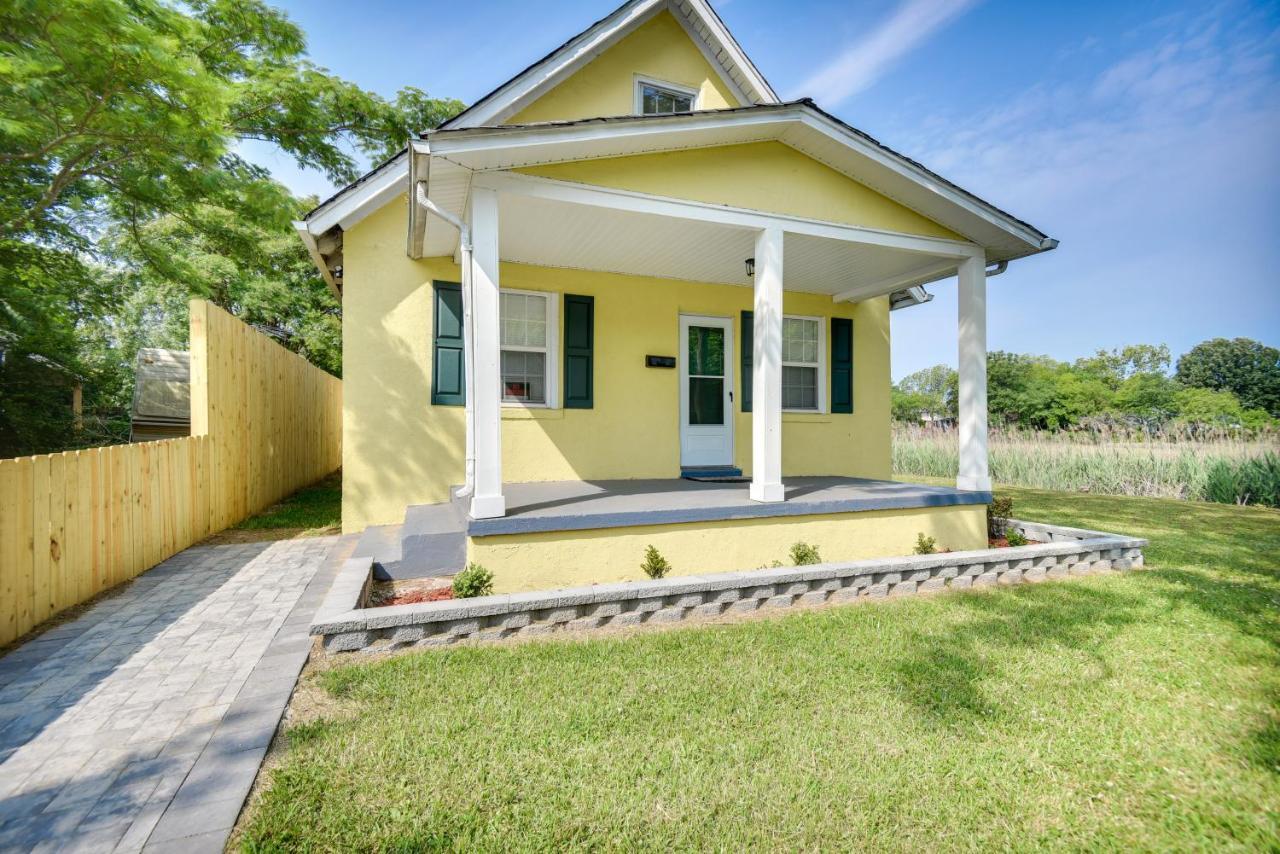 Charming Newport News Cottage Less Than 1 Mi To Ocean! 汉普顿 外观 照片
