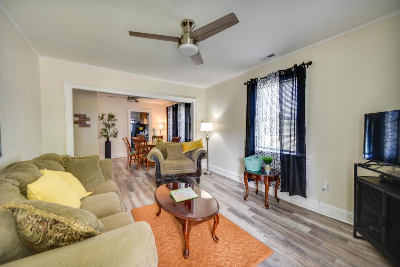 Charming Newport News Cottage Less Than 1 Mi To Ocean! 汉普顿 外观 照片
